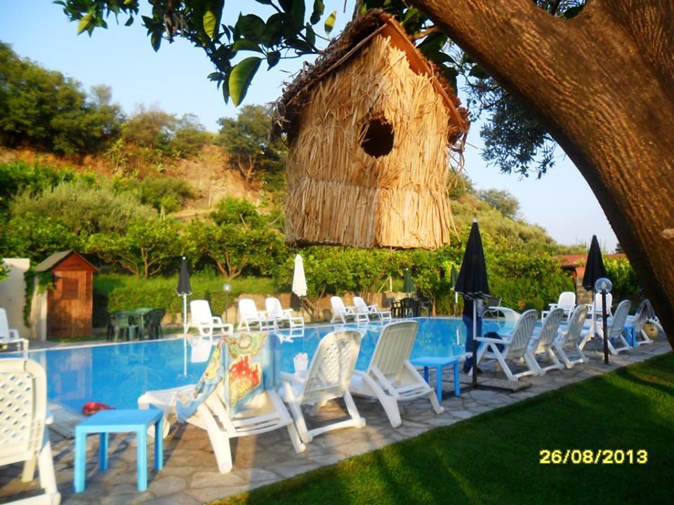 Agriturismo Valle Alcantara Villa Motta Camastra Eksteriør bilde